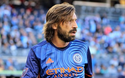 电竞牛独家-卡斯塔涅头球破门反超比分